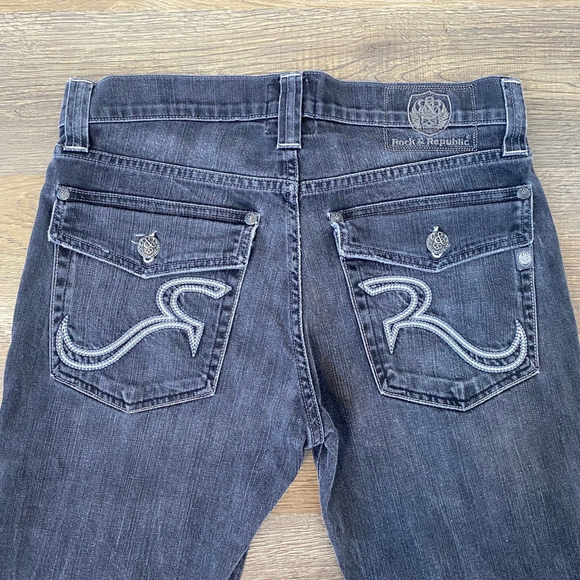 Rock & Republic Taylor Bootcut Jeans Size 34 Skull details faded black - Picture 3 of 16